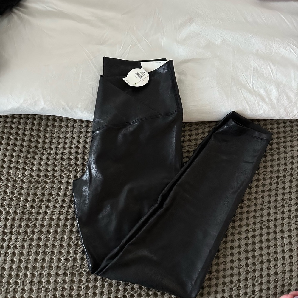 NWT Aerie faux leather leggings